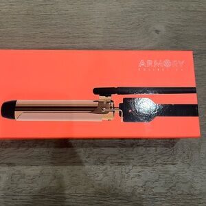 AMIKA Le Marcel 1.25” curling iron